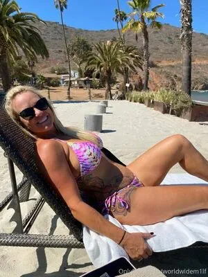 Amie World Wide OnlyFans Leaked Free Thumbnail Picture - #v9EErq7J7P