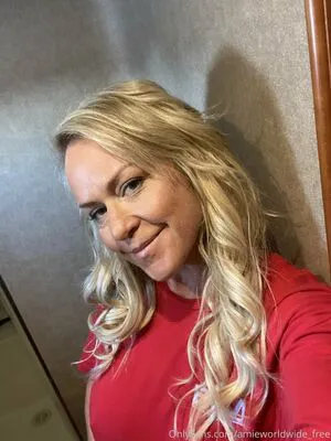 Amieworldwide Free OnlyFans Leaked Free Thumbnail Picture - #9dsSMSl9w2