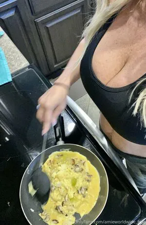 Amieworldwide Free OnlyFans Leaked Free Thumbnail Picture - #QLttaMav3w