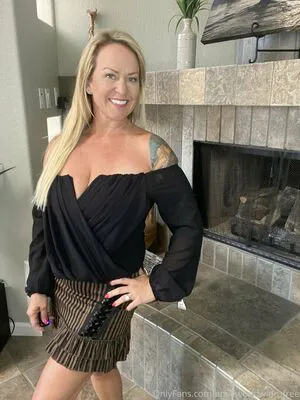Amieworldwide Free OnlyFans Leaked Free Thumbnail Picture - #g1FmM4o18d