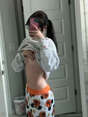 Amiiinuu OnlyFans Leaked Free Thumbnail Picture - #NZDXopfrnz