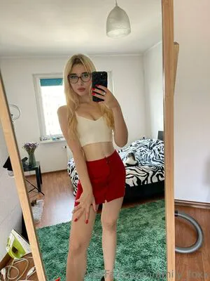 Amily Foxx OnlyFans Leaked Free Thumbnail Picture - #B7LE9SeUUr