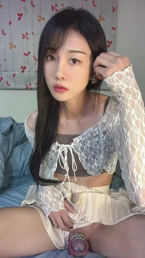 Amily99887 OnlyFans Leaked Free Thumbnail Picture - #yCoarO2vIK