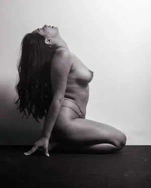 Amina Model OnlyFans Leaked Free Thumbnail Picture - #IRayGVg3ct