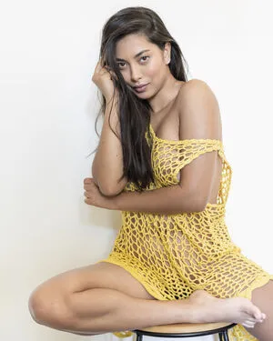 Amina Model OnlyFans Leaked Free Thumbnail Picture - #jZLIiaduHQ