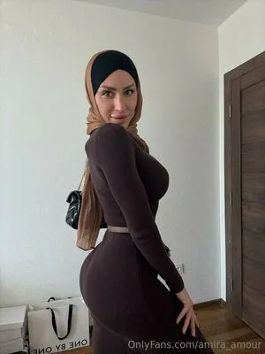 Amira Amour OnlyFans Leaked Free Thumbnail Picture - #BlSmI1bCZn