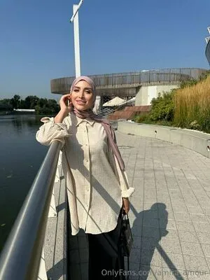 Amira Amour OnlyFans Leaked Free Thumbnail Picture - #DDsDuUCieg