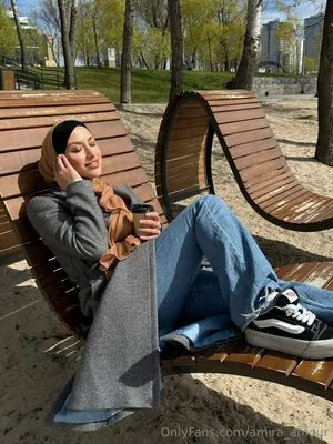 Amira Amour OnlyFans Leaked Free Thumbnail Picture - #EAIVBHm48j