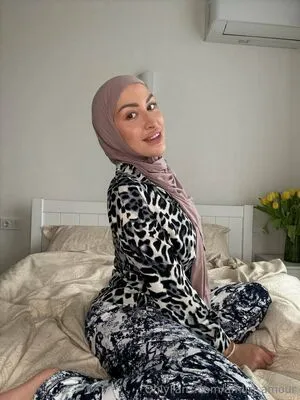 Amira Amour OnlyFans Leaked Free Thumbnail Picture - #Gt1SYSX2aO