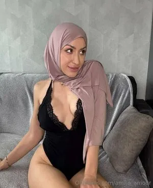 Amira Amour OnlyFans Leaked Free Thumbnail Picture - #JbG2oh43Ie