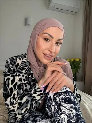 Amira Amour OnlyFans Leaked Free Thumbnail Picture - #MzJ1aBYaqb