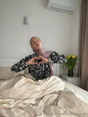 Amira Amour OnlyFans Leaked Free Thumbnail Picture - #QxMtCnypXr