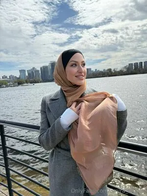 Amira Amour OnlyFans Leaked Free Thumbnail Picture - #SNC7Tc0ysk