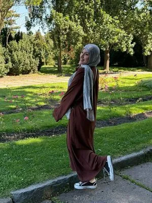 Amira Amour OnlyFans Leaked Free Thumbnail Picture - #c6Op3JzqIp