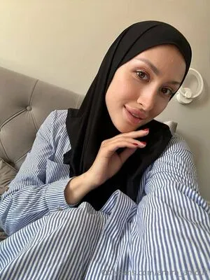 Amira Amour OnlyFans Leaked Free Thumbnail Picture - #mXoZZz697f
