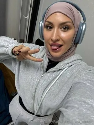 Amira Amour OnlyFans Leaked Free Thumbnail Picture - #tkA5H1AoUy