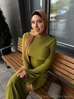 Amira Amour OnlyFans Leaked Free Thumbnail Picture - #zCuvsAMeCF