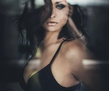 Amira Pocher OnlyFans Leaked Free Thumbnail Picture - #1kc7ajCBBr