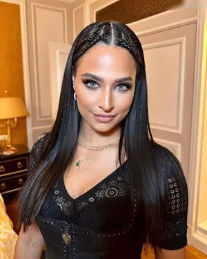 Amira Pocher OnlyFans Leaked Free Thumbnail Picture - #EGXQJ6XICf