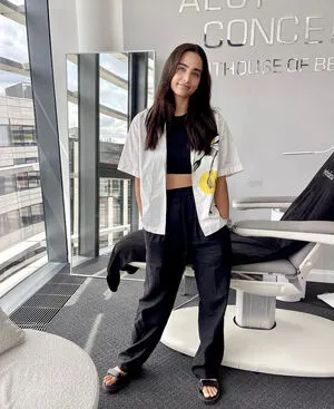 Amira Pocher OnlyFans Leaked Free Thumbnail Picture - #h4RY29hOtB