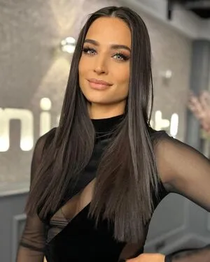 Amira Pocher OnlyFans Leaked Free Thumbnail Picture - #j3SPZ7bYjY