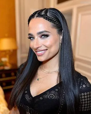 Amira Pocher OnlyFans Leaked Free Thumbnail Picture - #kNqOI5uXK0