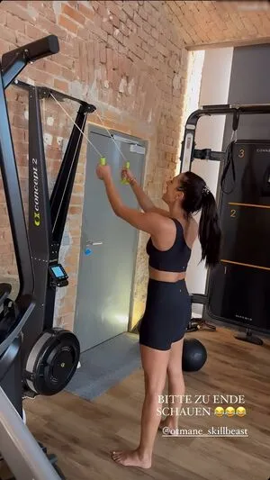 Amira Pocher OnlyFans Leaked Free Thumbnail Picture - #mp6a5Hl4a3