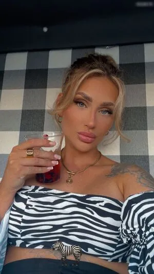Amiraa Mirah OnlyFans Leaked Free Thumbnail Picture - #zsv8UgBofO