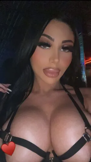 Amiradoll OnlyFans Leaked Free Thumbnail Picture - #WN3GRa2afa