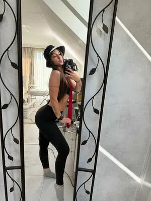 Amirahadarax OnlyFans Leaked Free Thumbnail Picture - #StstsRGqNk