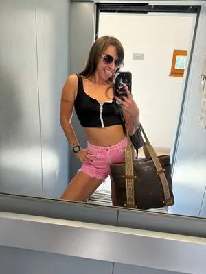 Amirahadarax OnlyFans Leaked Free Thumbnail Picture - #Z0yptF4VaA