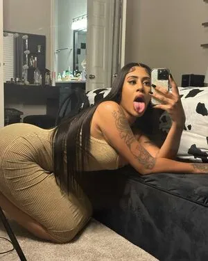 Amiramyst OnlyFans Leaked Free Thumbnail Picture - #ysAndO2BOg