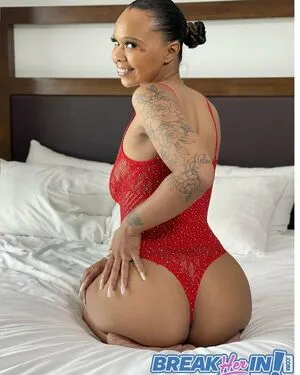 Amora Rose OnlyFans Leaked Free Thumbnail Picture - #2nVYF5ktVs