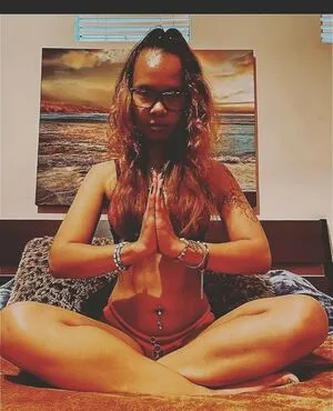 Amora Rose OnlyFans Leaked Free Thumbnail Picture - #AhWfQuA3np