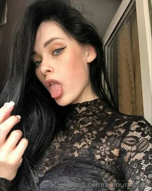 Amour Angel OnlyFans Leaked Free Thumbnail Picture - #SspnW7snZd