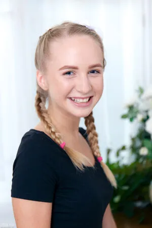 Amourangels OnlyFans Leaked Free Thumbnail Picture - #OfmbTEEplO