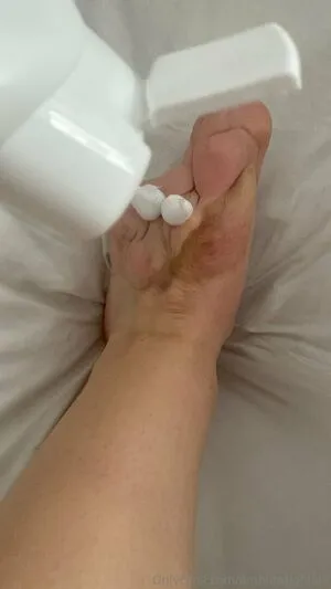 Amputationlula OnlyFans Leaked Free Thumbnail Picture - #6CUiXxTfzo