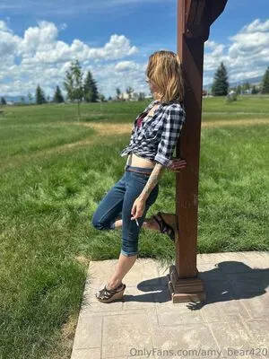 Amy Bear420 OnlyFans Leaked Free Thumbnail Picture - #e1wB73i8Xe