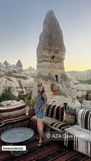 Amy Dumas OnlyFans Leaked Free Thumbnail Picture - #szJ5fx205x