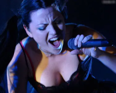 Amy Lee Evanescence OnlyFans Leaked Free Thumbnail Picture - #64jWppF1Fk