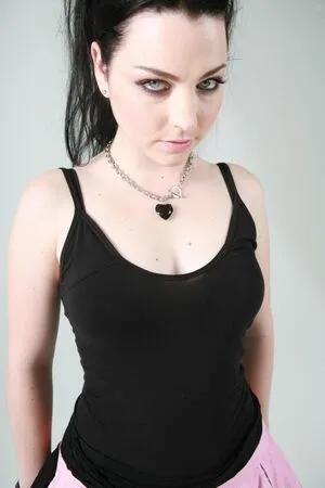 Amy Lee Evanescence OnlyFans Leaked Free Thumbnail Picture - #KGUFAJ6uh3
