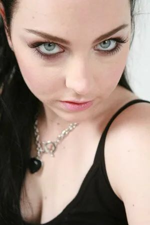 Amy Lee OnlyFans Leaked Free Thumbnail Picture - #826cbjR3uh