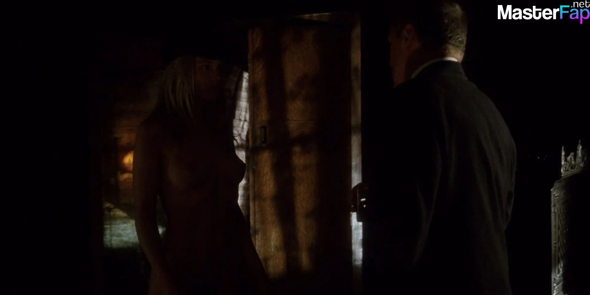 amy-locane