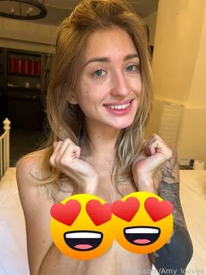 Amy Lovvee OnlyFans Leaked Free Thumbnail Picture - #SIA0pcE7po