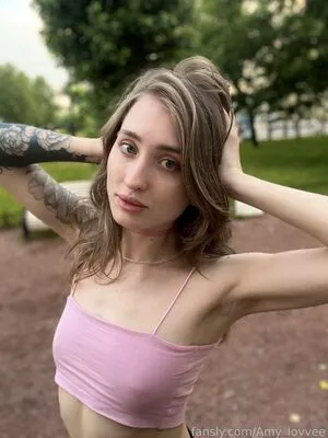 Amy Lovvee OnlyFans Leaked Free Thumbnail Picture - #XTZ0GRMjc0
