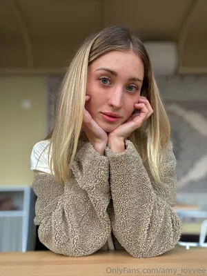 Amy Lovvee OnlyFans Leaked Free Thumbnail Picture - #jWSoogdKz3