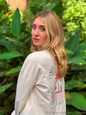 Amy Lovvee OnlyFans Leaked Free Thumbnail Picture - #lo1UI4zFcv