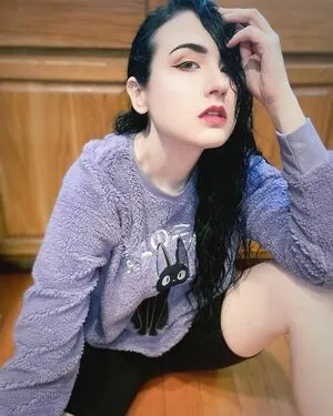 Amy Roberts OnlyFans Leaked Free Thumbnail Picture - #4IwodE24w7