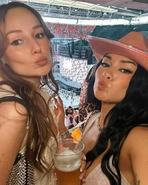 Amy Roseling OnlyFans Leaked Free Thumbnail Picture - #1z2r0KUhqa