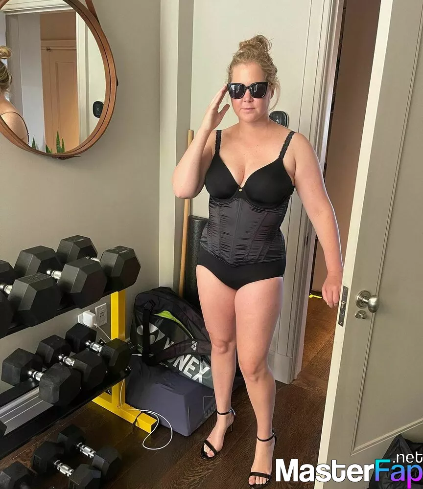 Amy Schumer Nude OnlyFans Leak Picture #STtDAQxsym | MasterFap.net